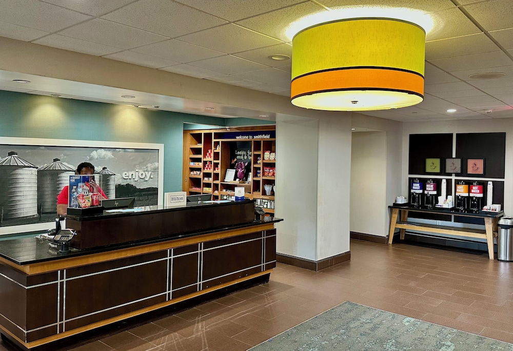 Hampton Inn & Suites Smithfield photo 8