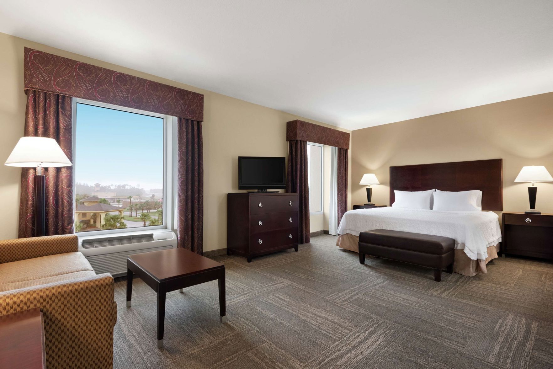 Premium bedding, pillowtop beds, minibar, in-room safe