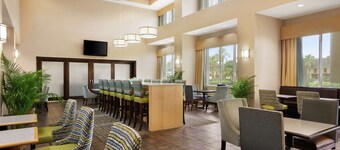 Hampton Inn & Suites Brunswick