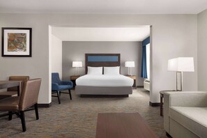 Studiosuite, 1 kingsize-seng, ikke-røyk | Skrivebord, barnesenger (inkludert) og ekstrasenger (mot et tillegg)