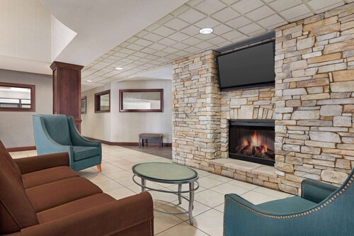 Wingate By Wyndham Southport