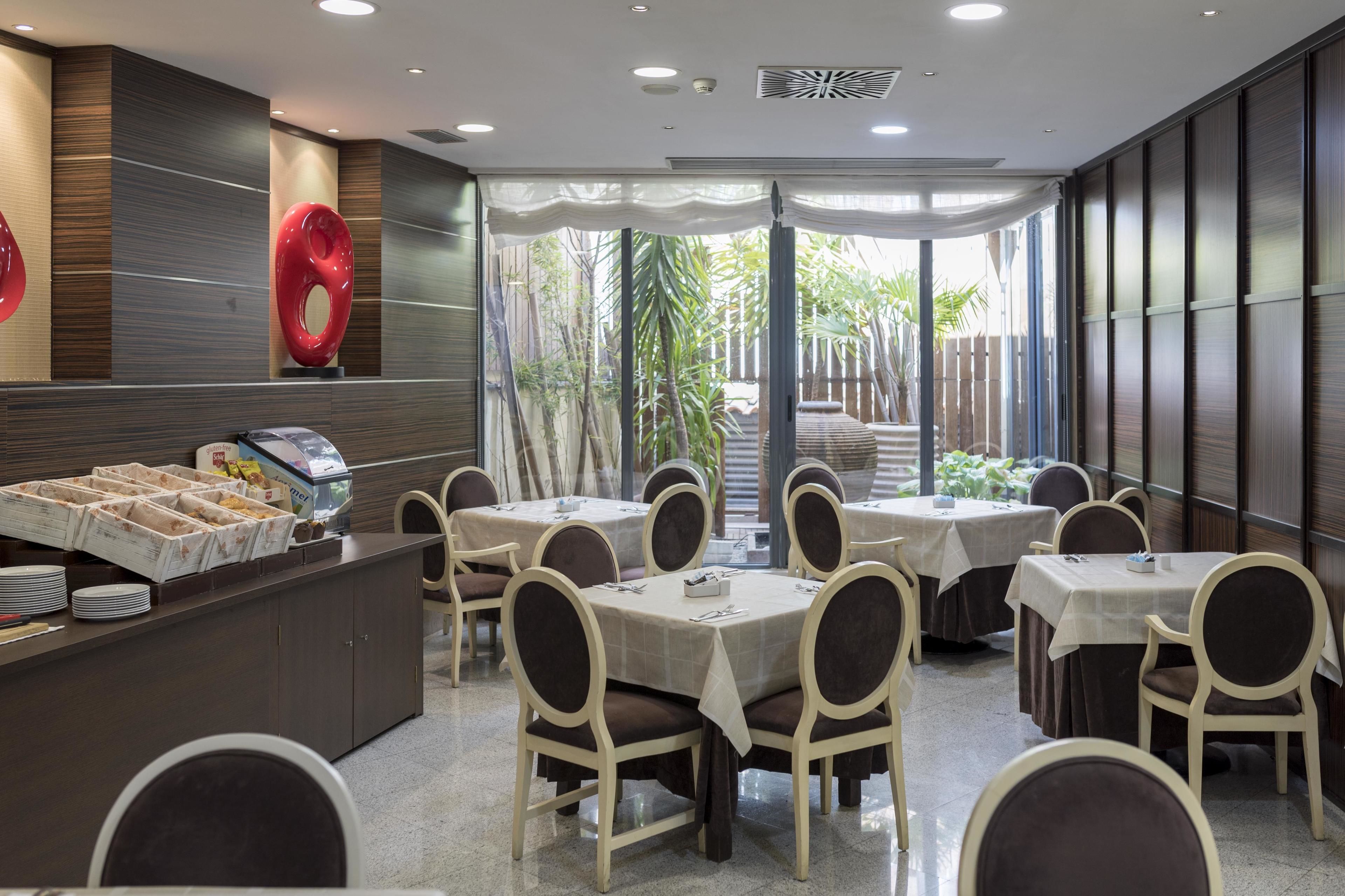 daily buffet breakfast (eur 12 per person)