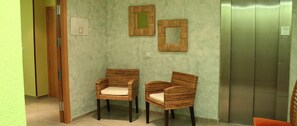 Lobby - Las Tablas (Daimiel)