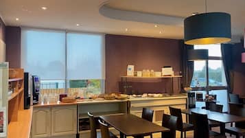 Daily buffet breakfast (EUR 12 per person)