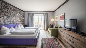 Deluxe Double Room, Lake View