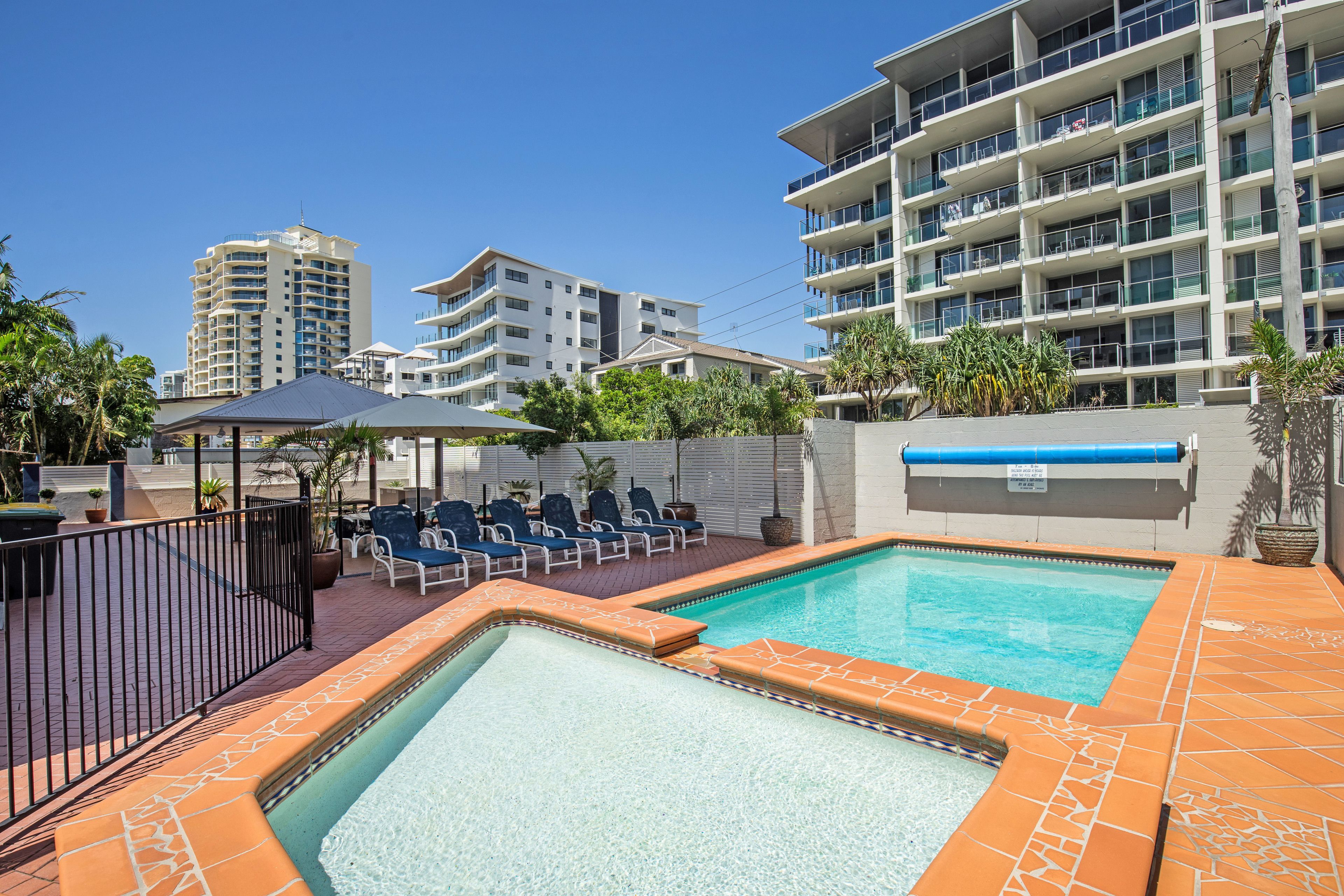 Windward Apartments — image 2