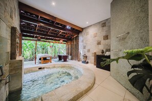 Couples treatment rooms, sauna, hot tub, steam room, hot springs - The Royal Corin Thermal Water Spa & Resort - Adults Only (La Fortuna)