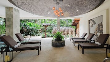 Couples treatment rooms, sauna, hot tub, steam room, hot springs