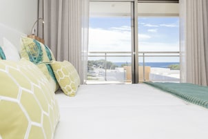 1 bedroom, in-room safe, iron/ironing board, free cribs/infant beds