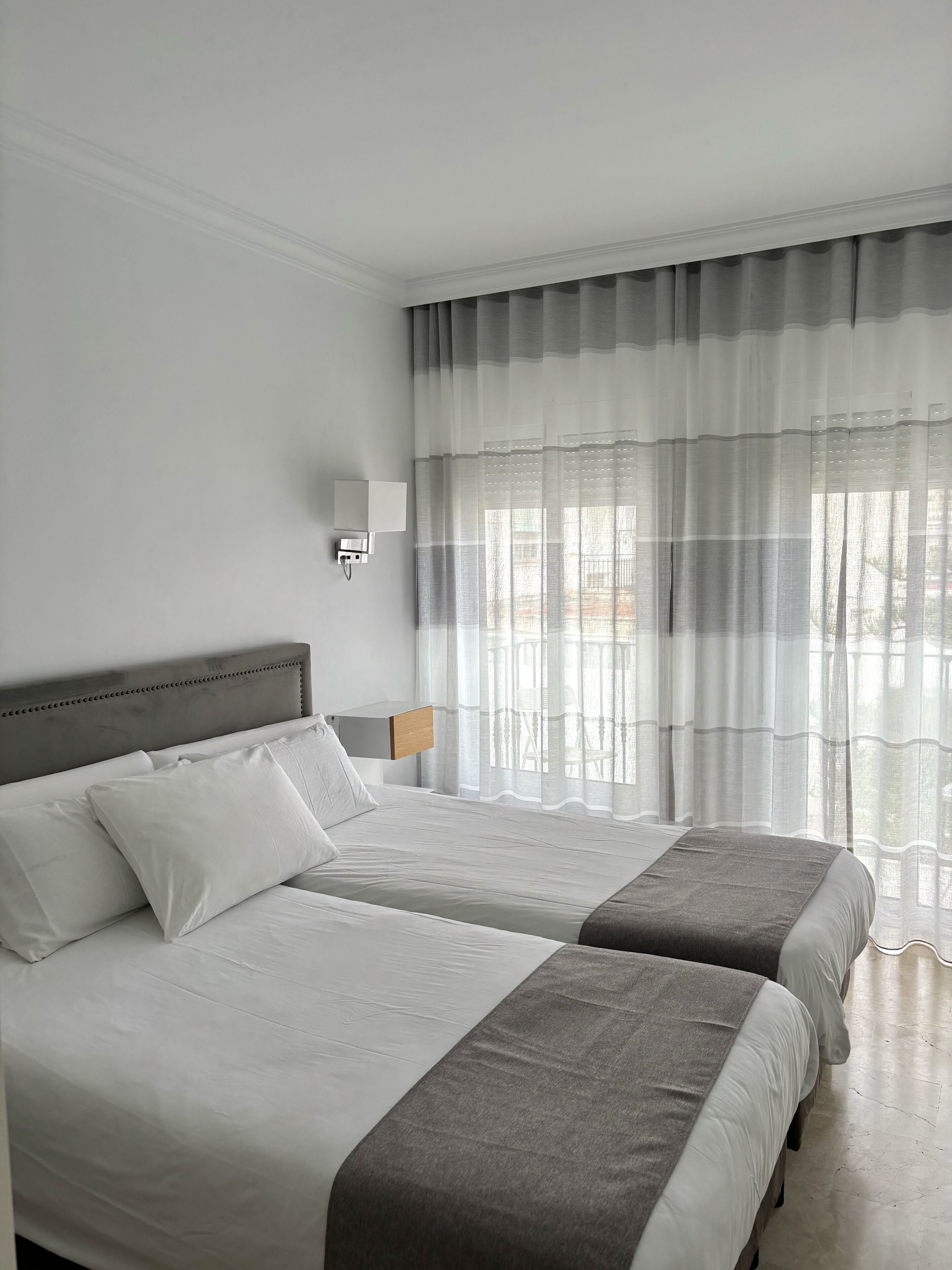 Double Room | Premium bedding, down comforters, memory foam beds, in-room safe