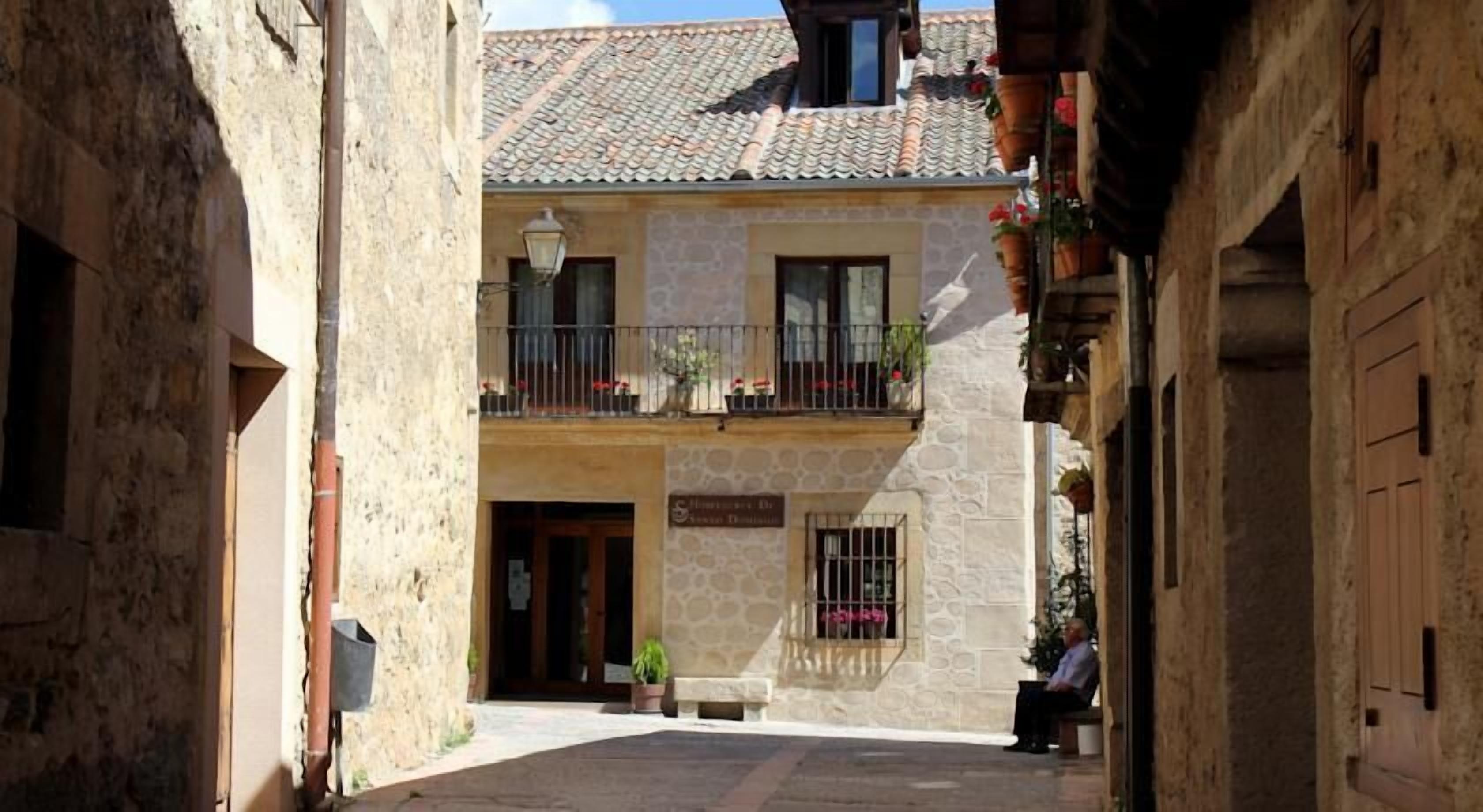 Entrada al alojamiento