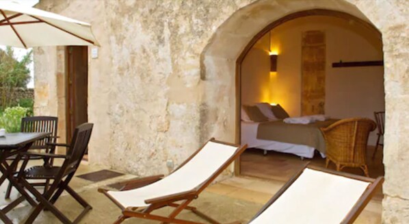 Terrace/patio - Alcaufar Vell Hotel Rural & Restaurant (Sant Lluis)