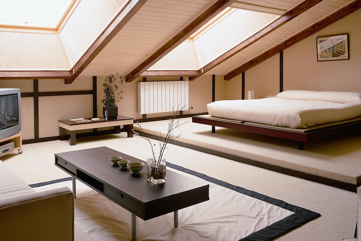 Suite | Minibar, desk, free cots/infant beds, free WiFi