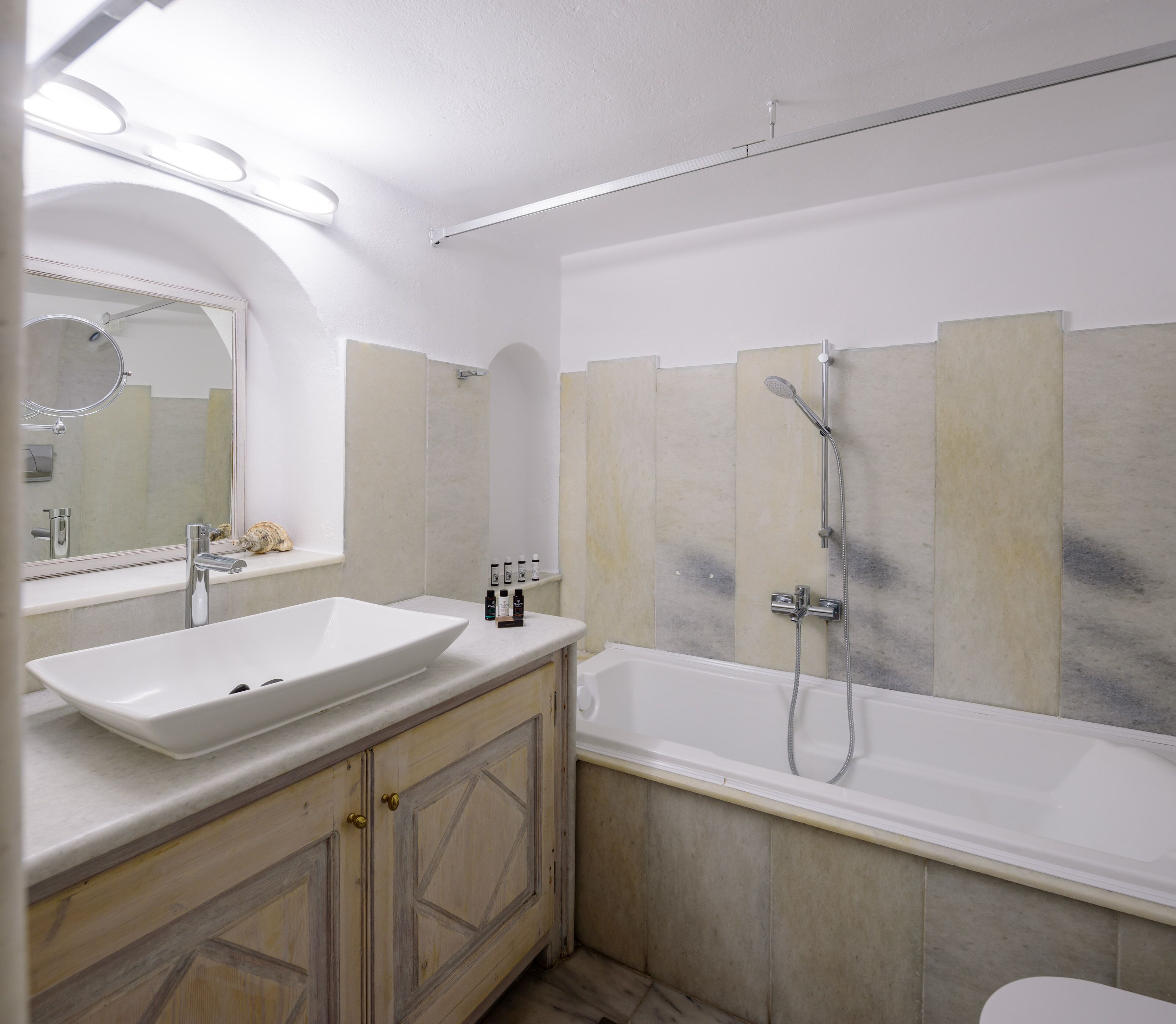 Photo - MyBoZer Hotel Kallisto