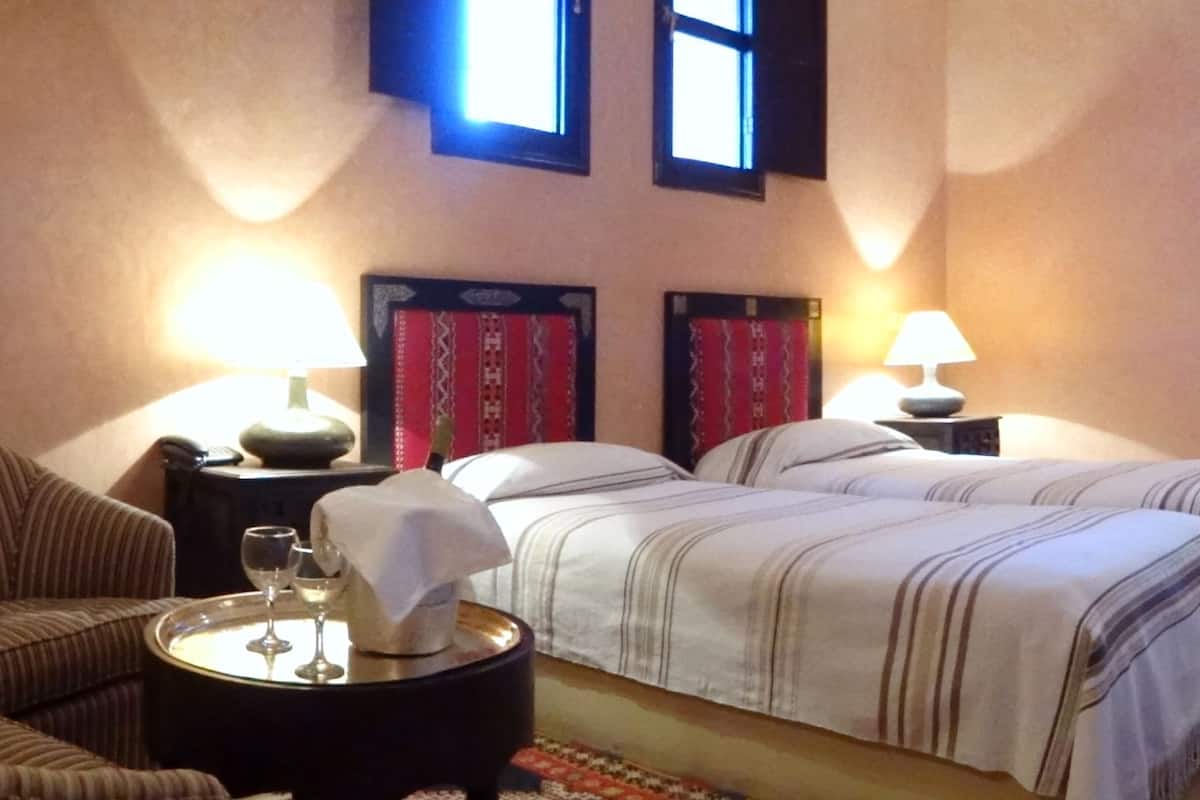 Standard Double or Twin Room, Private Bathroom | In-room safe, individually decorated, individually furnished