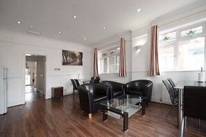 Lounge - Flexistay Norbury Aparthotel (London)