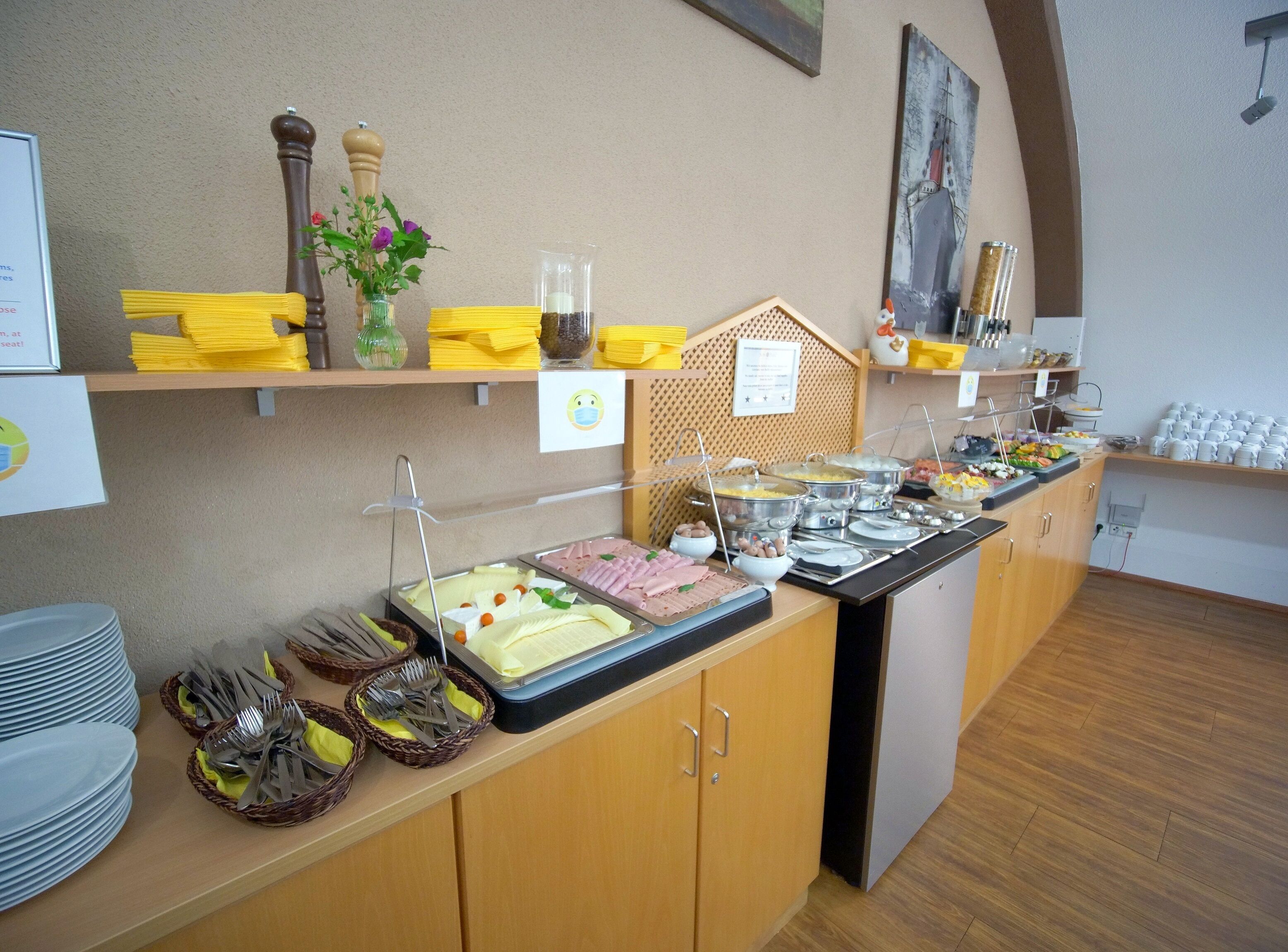 daily buffet breakfast (eur 11.5 per person)