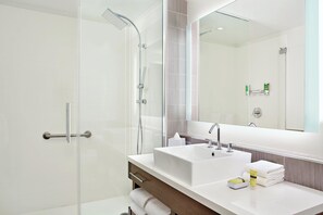 Free toiletries, hair dryer, towels, soap