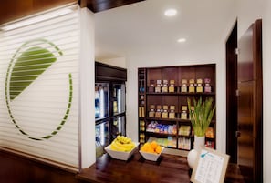 Snack bar