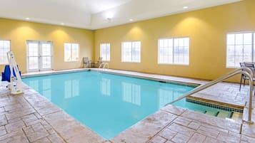 Indendørs pool