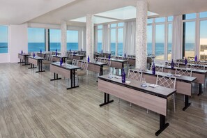 Meeting facility - Allegria Hotel (Long Beach)