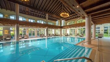 室內/室外游泳池