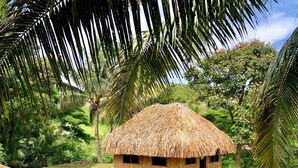 Chalet rustique traditionnel, 1 chambre, vue sur la piscine | Literie de qualité, coffre-fort, rideaux d’obscurcissement