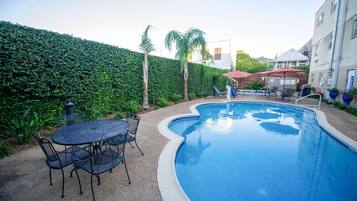 Outdoor pool, pool loungers