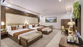 Family Double Room, 2 Bedrooms | Desk, blackout curtains, free WiFi, bed sheets