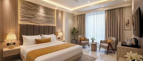 Escritorio, cortinas blackout, wifi gratis y ropa de cama