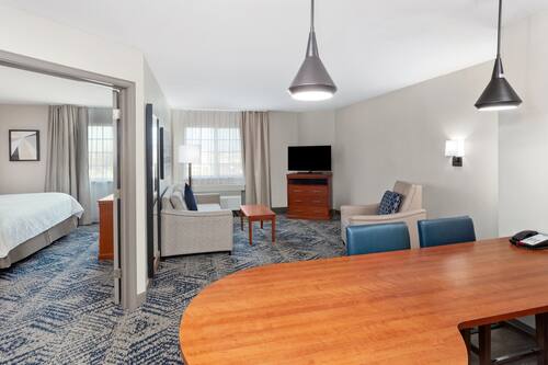 In-room safe, desk, iron/ironing board, free WiFi