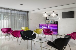 Bar (on property) - Ikonik Lex (L'Hospitalet de Llobregat)