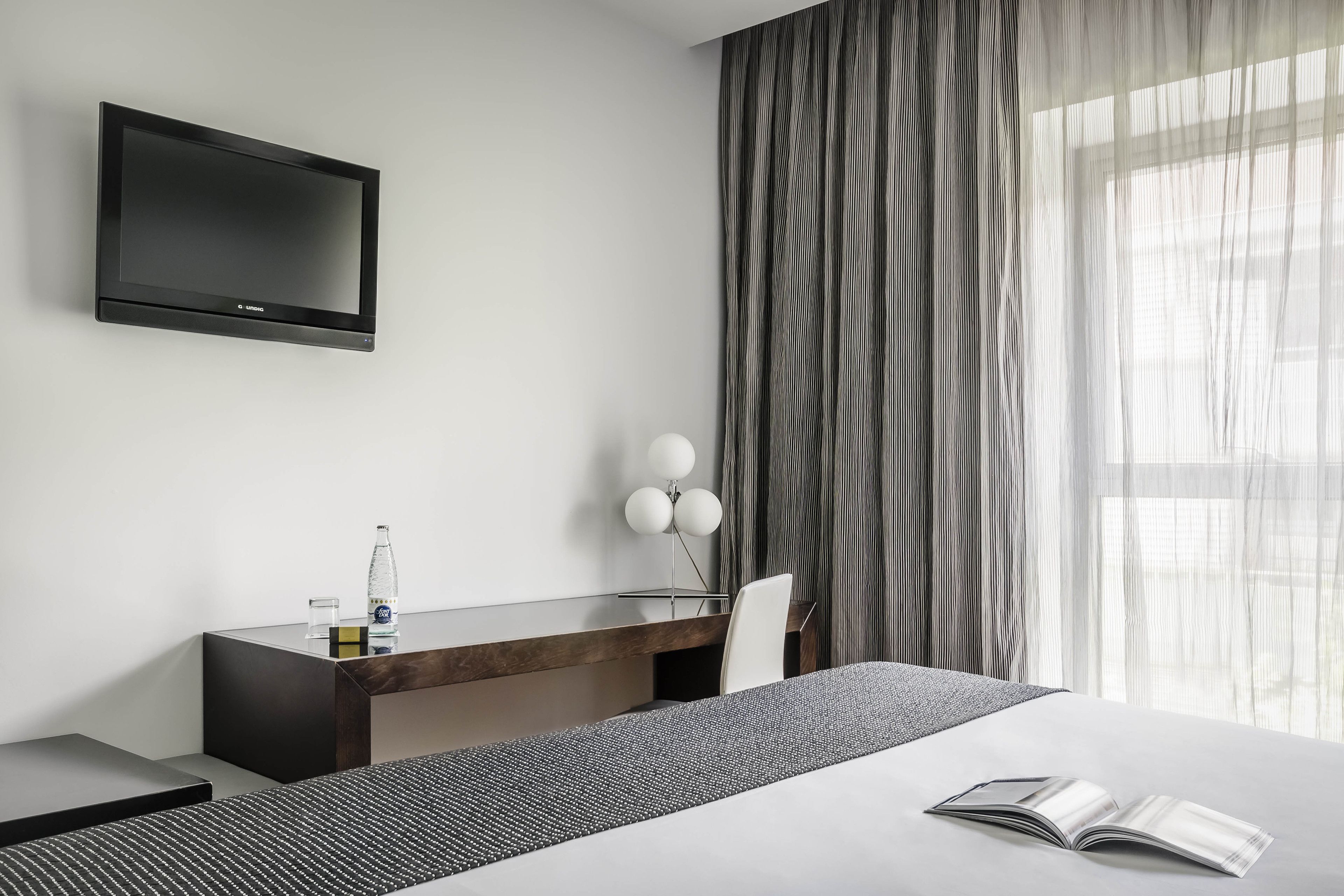 1 bedroom, minibar, in-room safe, desk