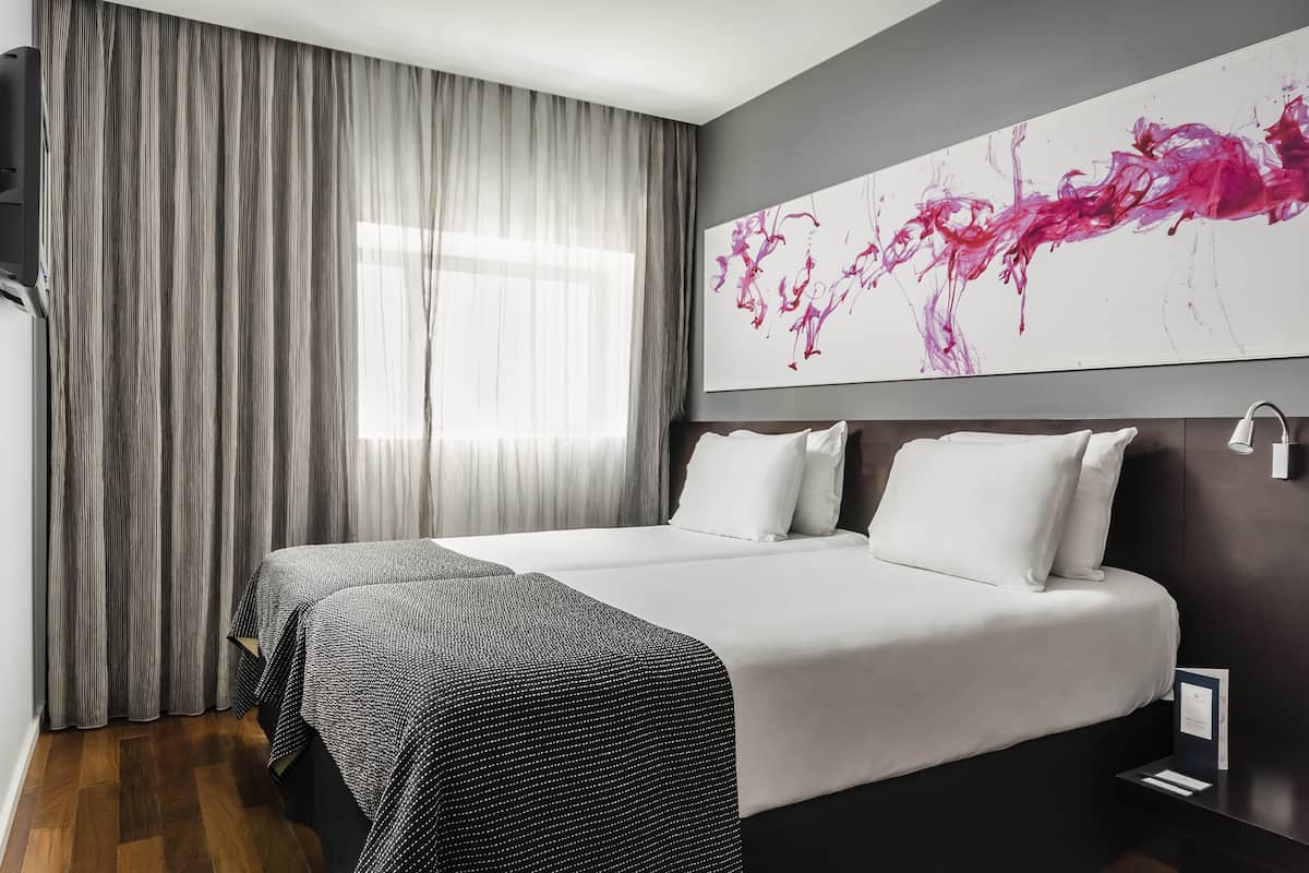 1 bedroom, minibar, in-room safe, desk