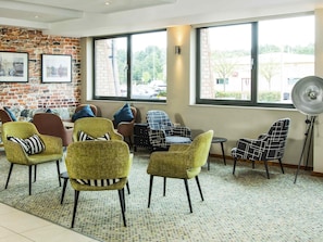 Frühstück und Mittagessen