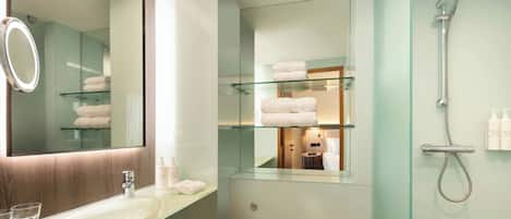 Shower, eco-friendly toiletries, hair dryer, towels