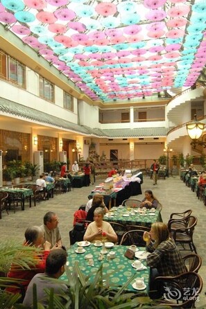 Restaurant - Yangshuo New Century Hotel (Guilin)