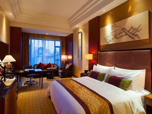 Executive Room | Minibar, in-room safe, desk, soundproofing - Chengdu Celebrity City Hotel (Chengdu)