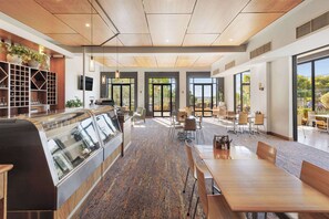 Lobby - Club Wyndham Dunsborough, Trademark Collection by Wyndham (Marybrook)