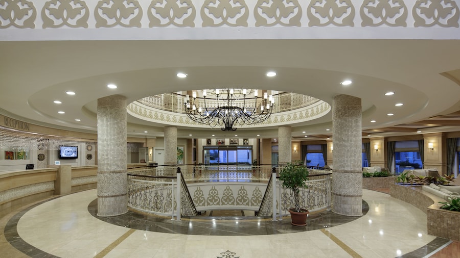 Alba Queen Hotel - Ultra All Inclusive