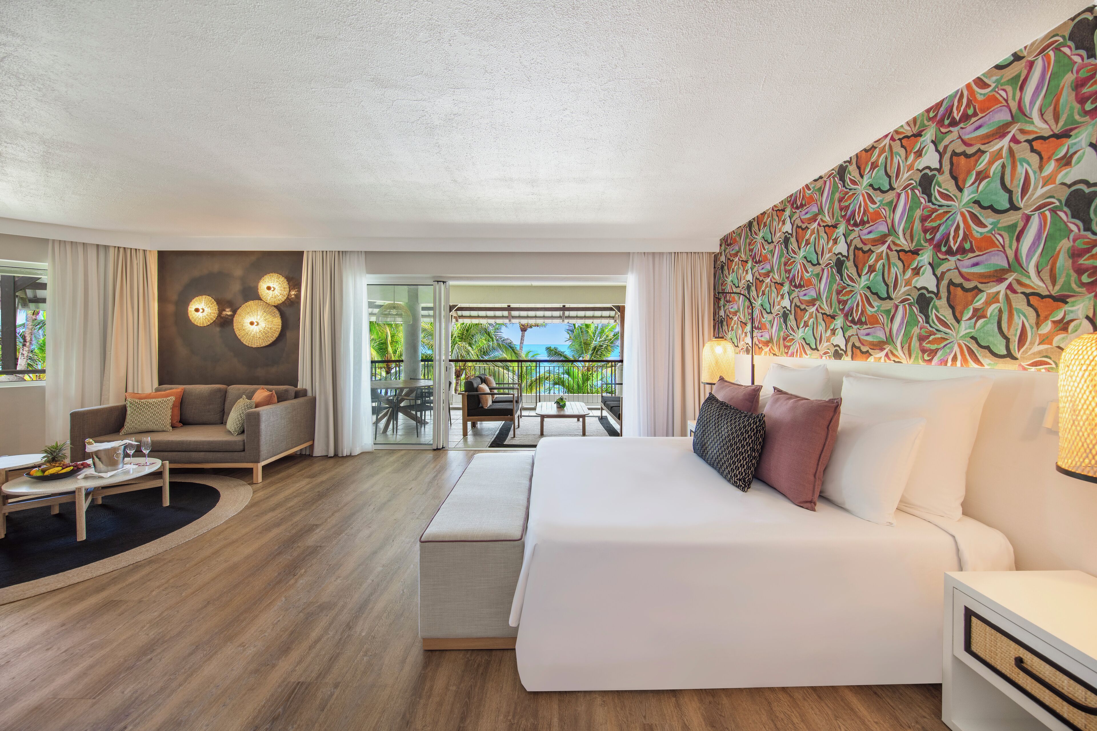 شقة عائلية - غرفتا نوم | ميني بار وخزنة داخل الغرفة وستائر تعتيم ومكواة/لوح كي