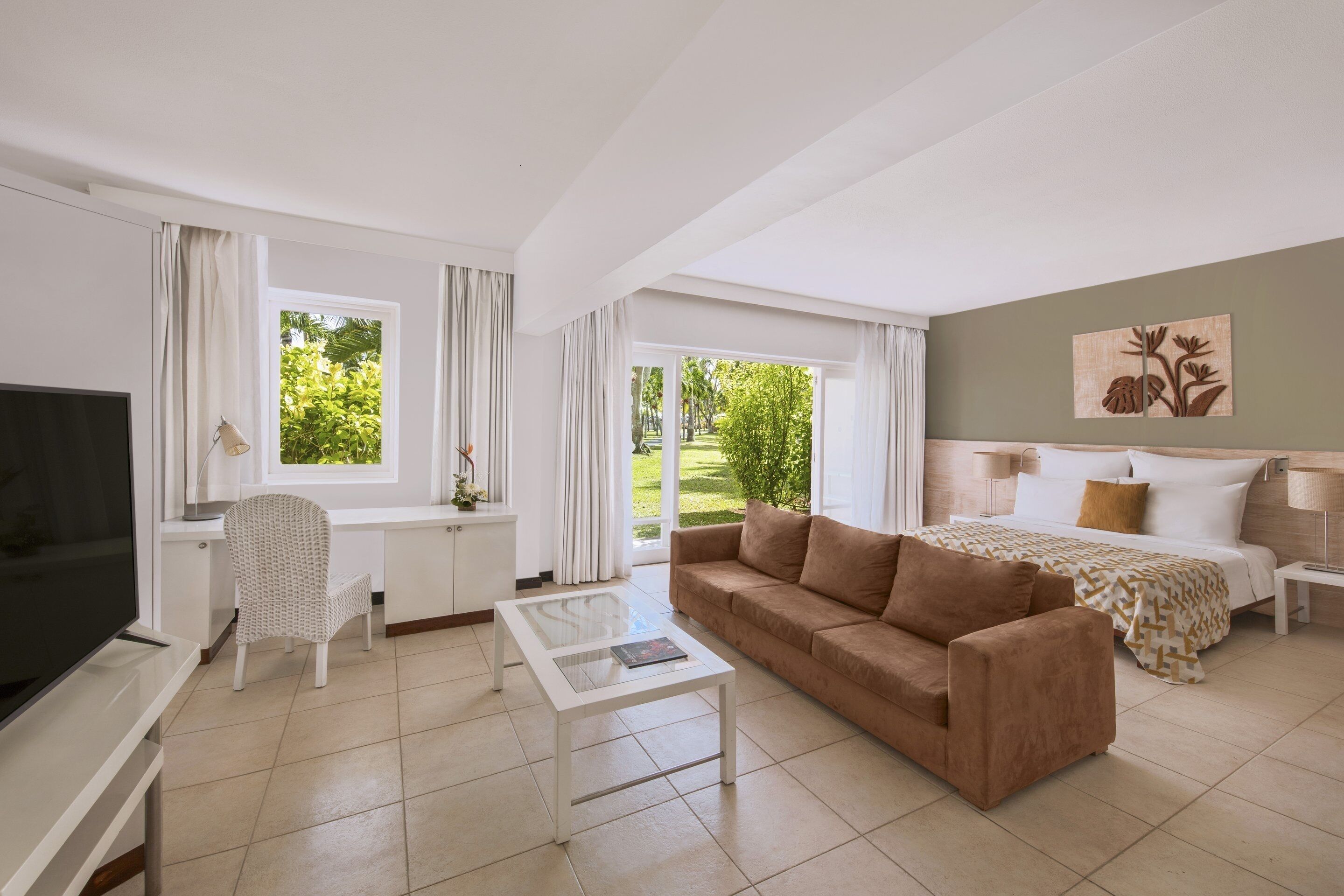 family apartment, 2 bedrooms | 1 bedroom, minibar, in-room safe, blackout curtains