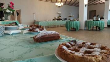 Petit déjeuner buffet