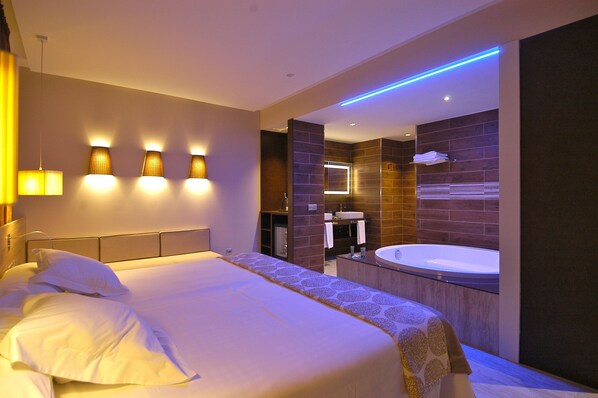 Matelas Select Comfort, minibar, coffres-forts dans les chambres, bureau