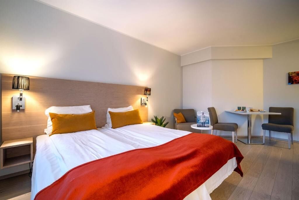 Photo - Enter City Hotel