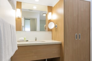 Two Bedroom Apartment | Bathroom