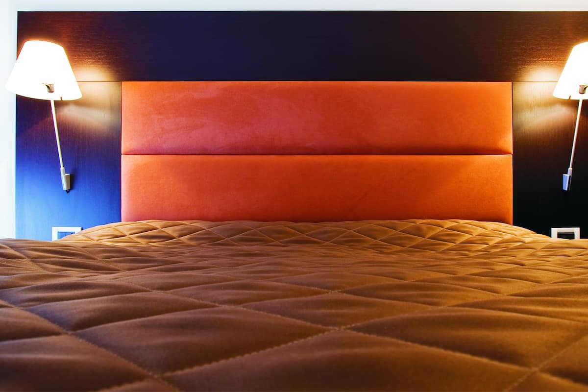 Frette Italian sheets, premium bedding, in-room safe, desk