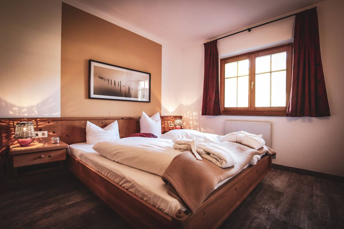 Style Apartment M, kitchenette and balcony | Premium bedding, in-room safe, desk, soundproofing