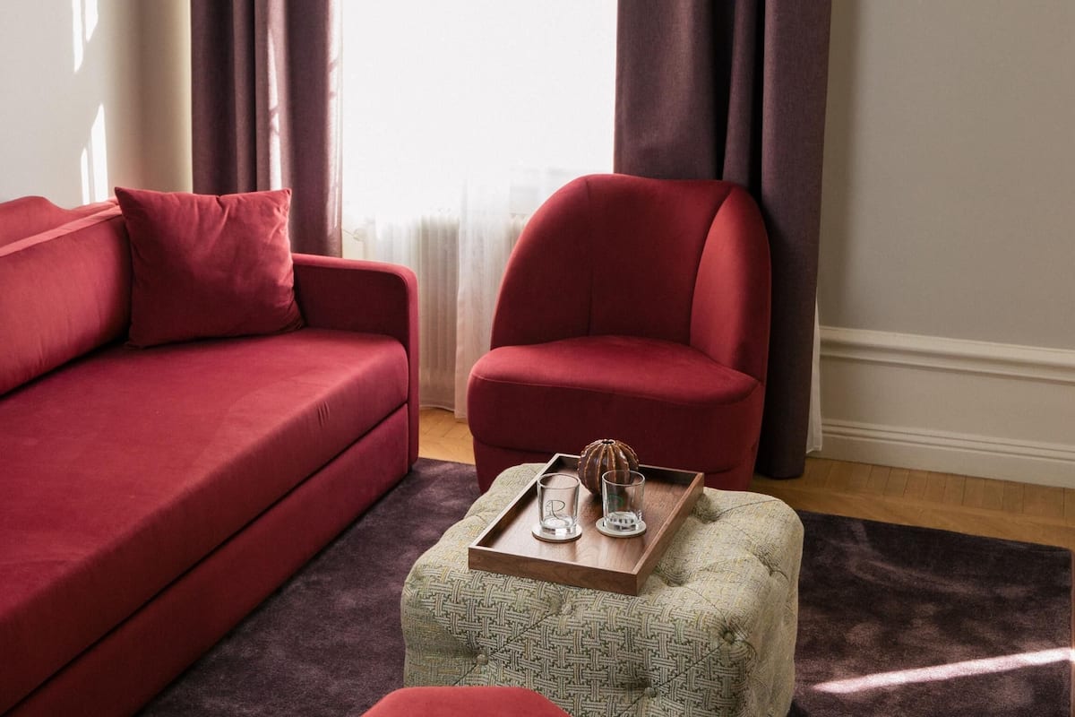Surmatelas, coffres-forts dans les chambres, rideaux occultants