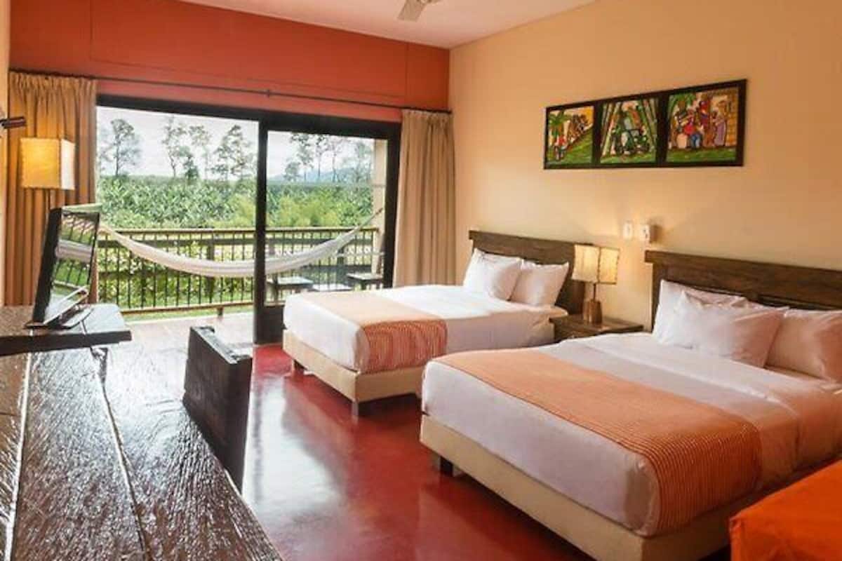 Standard Room | In-room safe, desk, blackout curtains, iron/ironing board (on request)